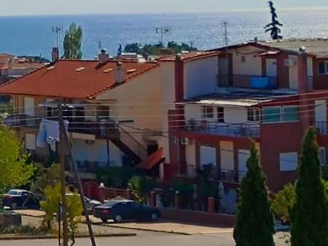 Blue Moon Accommodation Nea Michaniona Quarto foto